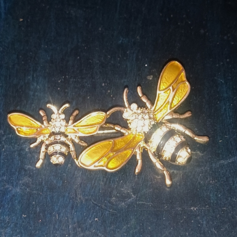 Vintage Napier Honey Bee Brooch
